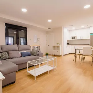 https://apartamento-duplex-la-estrella.es-andalucia.com