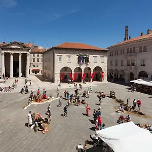 https://augustus-forum-view.in-istria.net